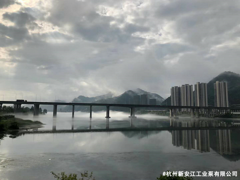 草莓视频在线 (3)