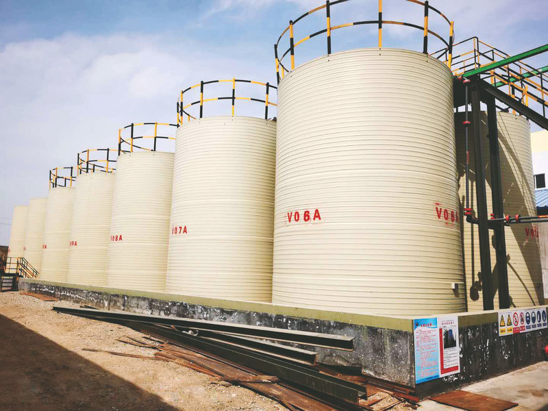 PPH、HDPE防腐（fǔ）纏繞儲罐塔（tǎ）器