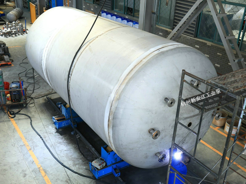 不鏽鋼儲罐-杭州新安（ān）江工業（yè）泵 (4)